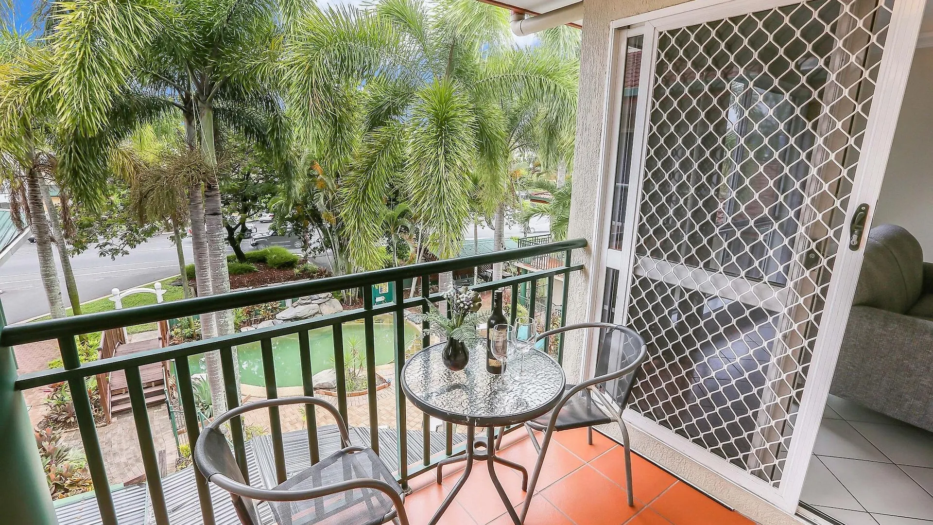 Koala Court Holiday Apartments Cairns 4*,  Australia