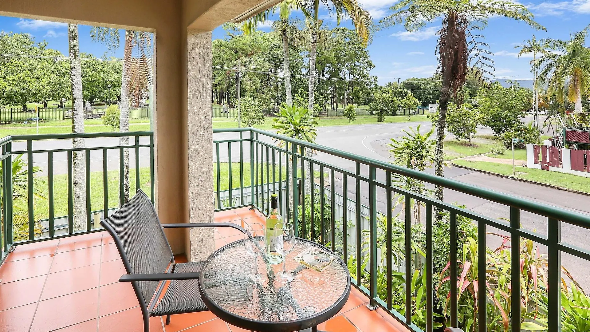 **** Aparthotel Koala Court Holiday Apartments Cairns Australia