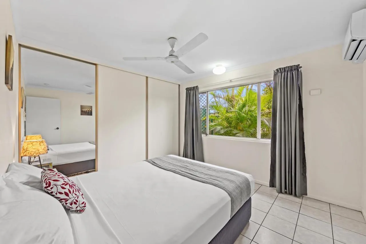 Koala Court Holiday Apartments Cairns