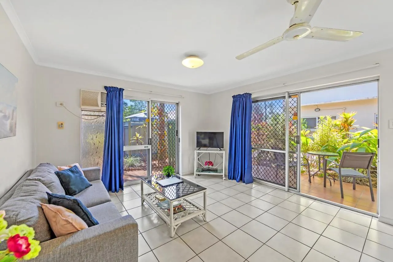 Koala Court Holiday Apartments Cairns 4*,  Australia