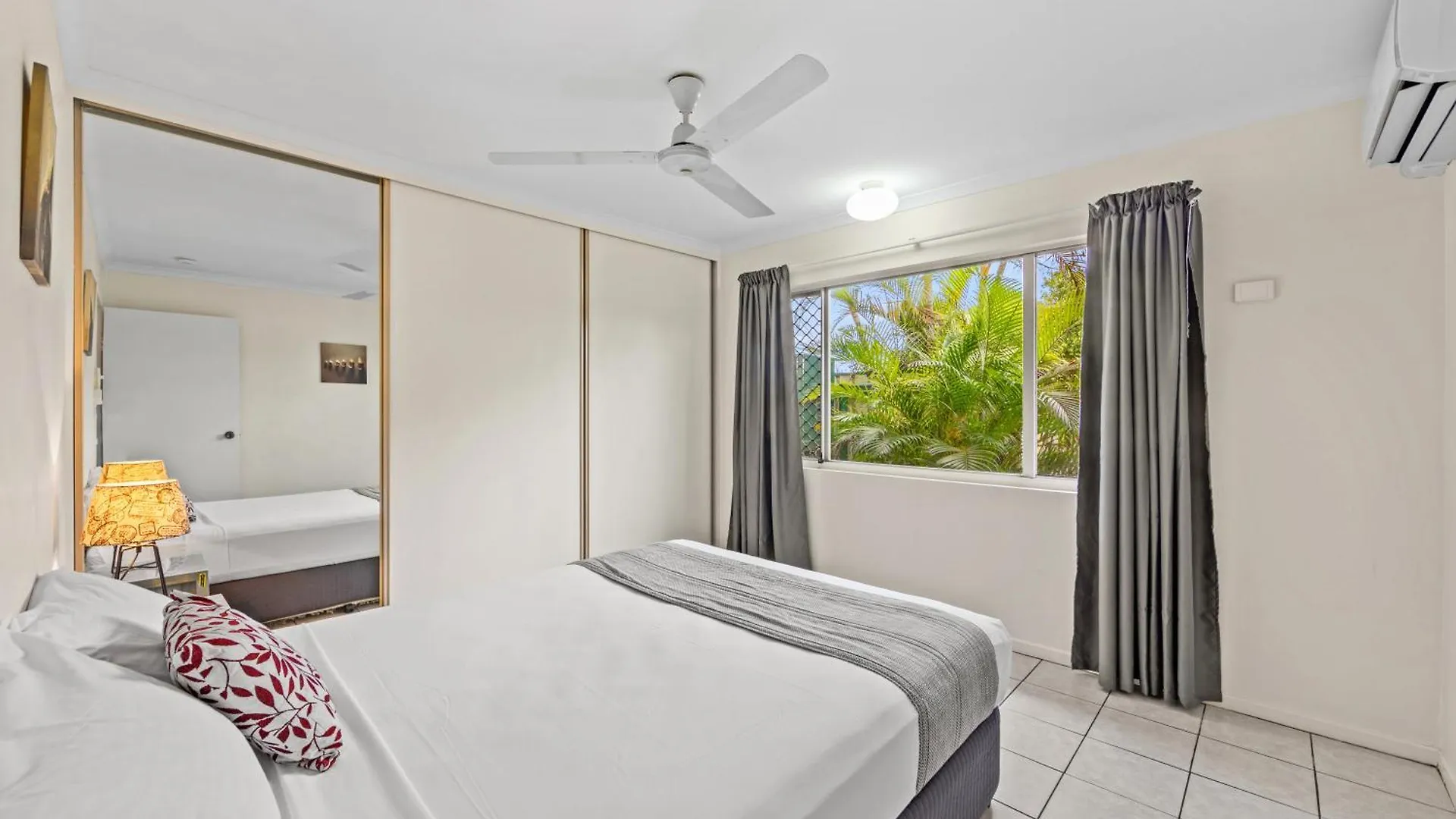 Koala Court Holiday Apartments Cairns