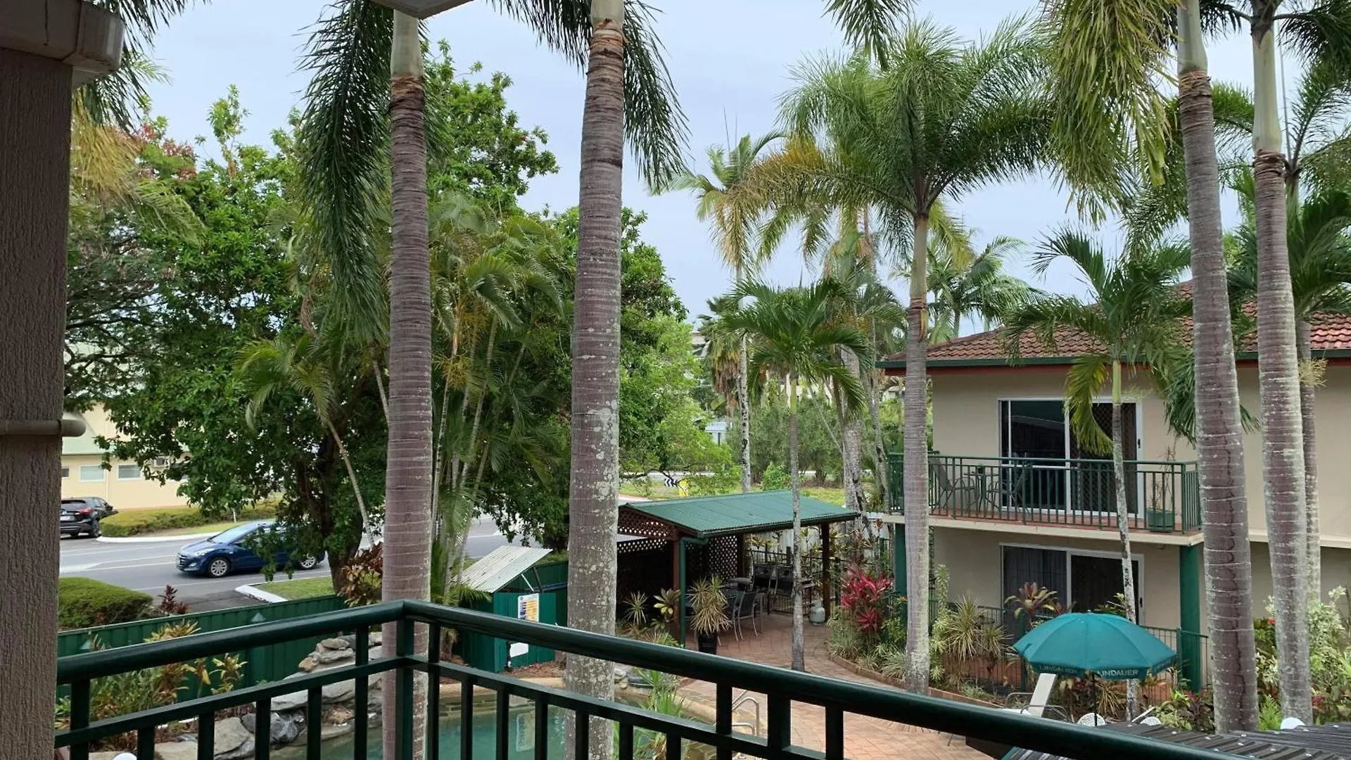 Koala Court Holiday Apartments Cairns Australia