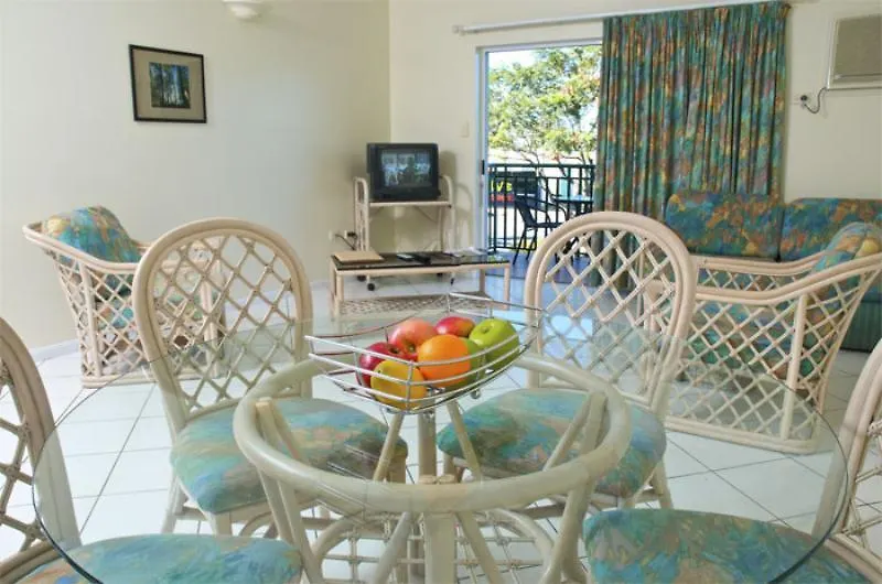 Koala Court Holiday Apartments Cairns Aparthotel