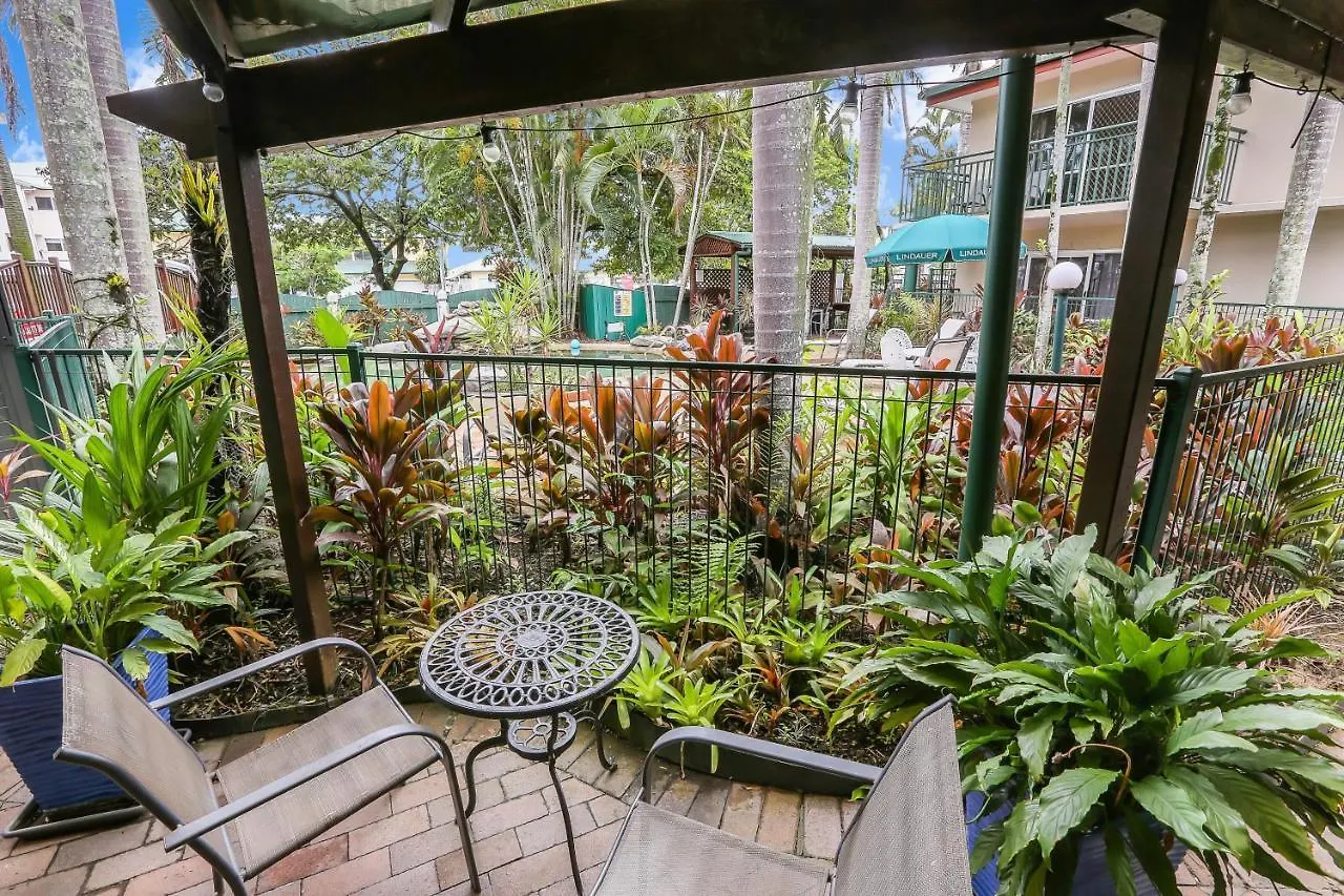 Koala Court Holiday Apartments Cairns 4*,